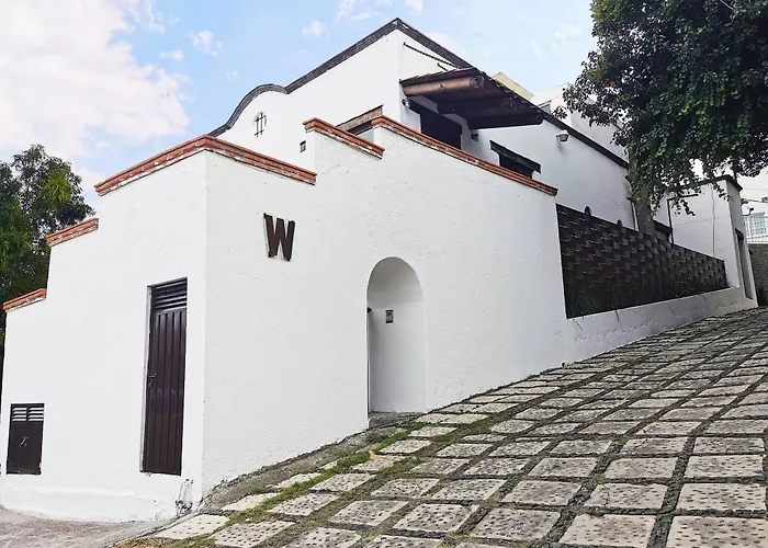 In - Cozy With Terrace Guest house